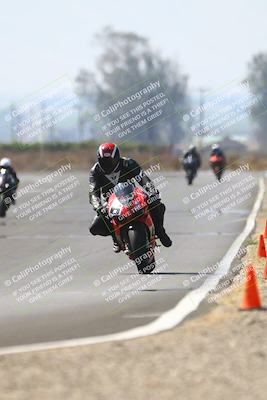 media/Sep-20-2025-TrackDaz (Sat) [[27f0cde673]]/A Group/2pm (Turn 9)/